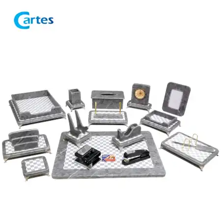 تصویر محصول ست رومیزی مدیریتی 17 پارچه چوب و چرم کد 917p طوسی