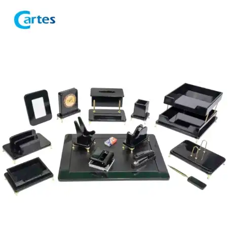 تصویر محصول ست رومیزی مدیریتی 17 پارچه لاکچری کد 317p مشکی